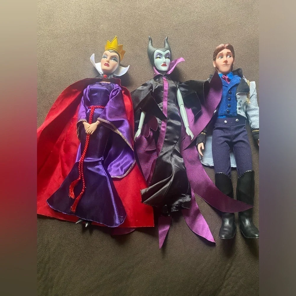 3 villain set - evil queen, maleficiant, and Hans